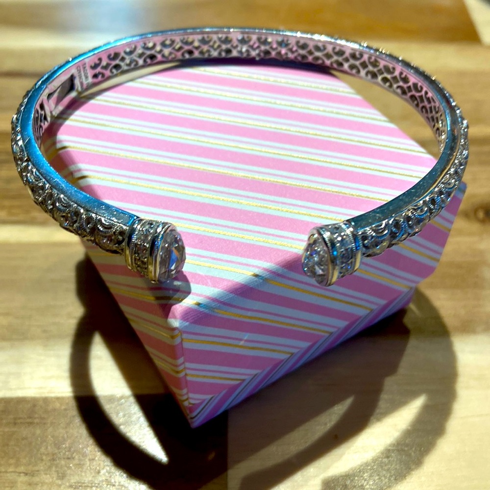 Diamonique bangle in settling silver
